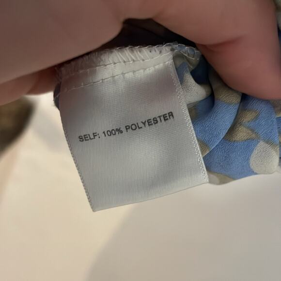 Rose and olive blue white and tan printed tank top - Picture 5 of 6